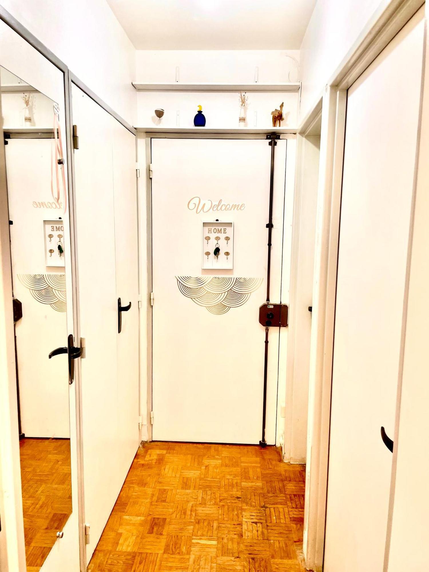 Appartement Golden Eiffel Tour !