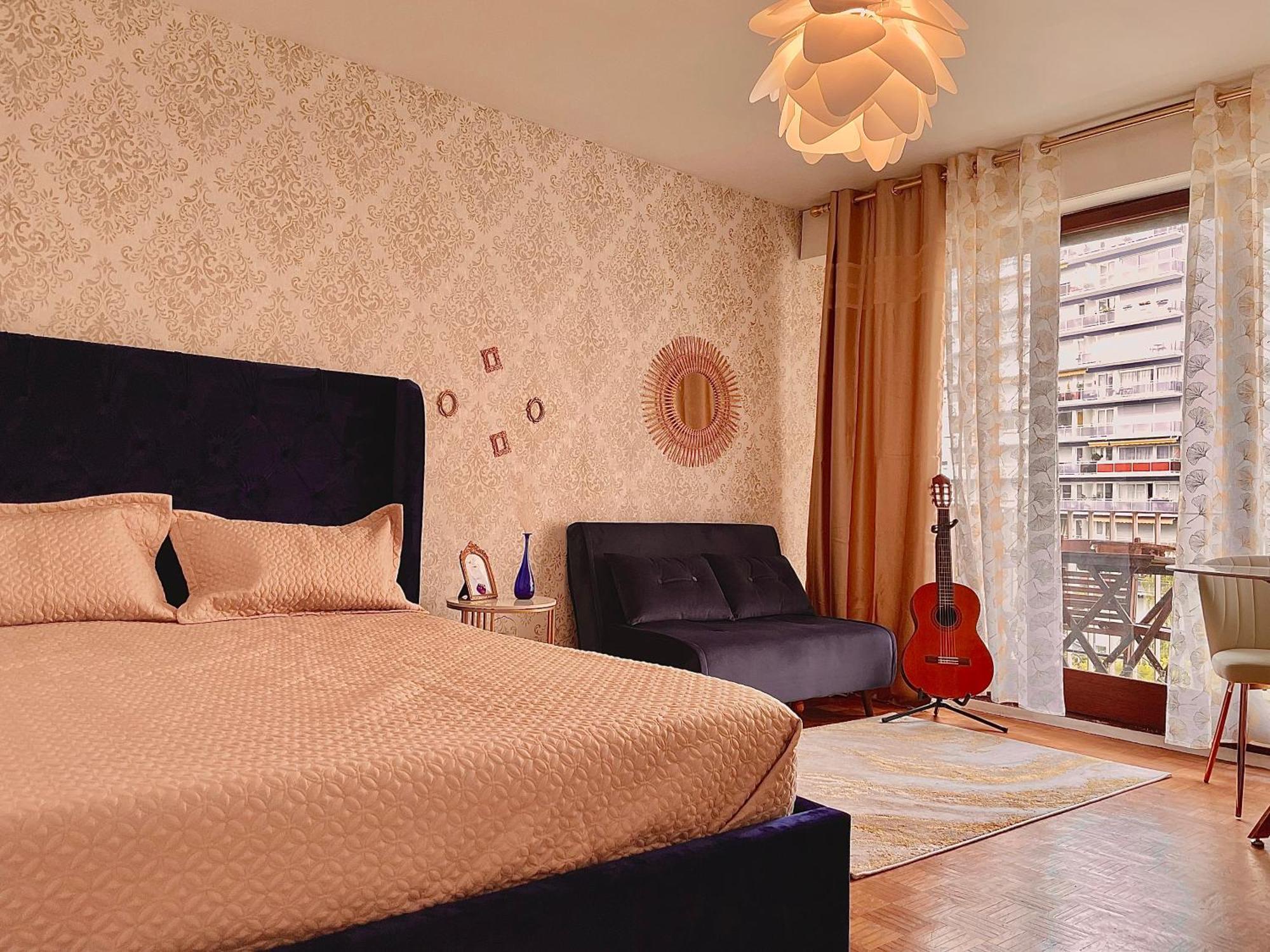 Golden Eiffel Tour ! Appartement Parijs